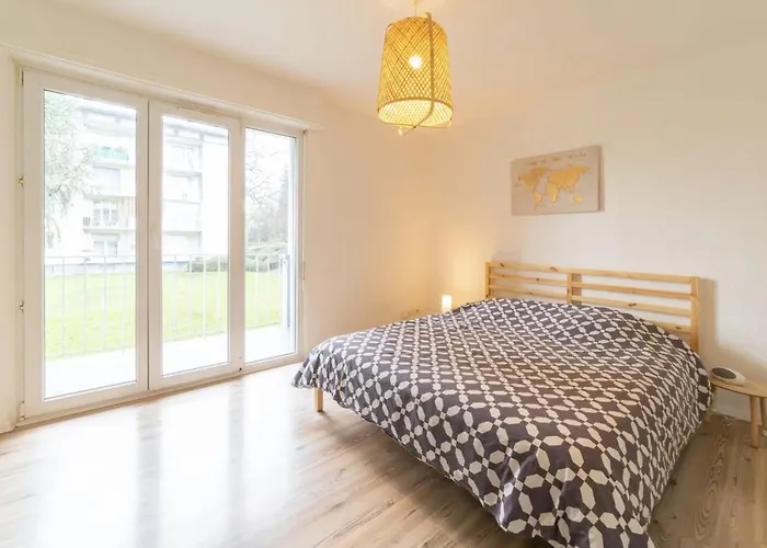 Just For You - Balcon - Parking - Calme- Fibre - Relax Bnb